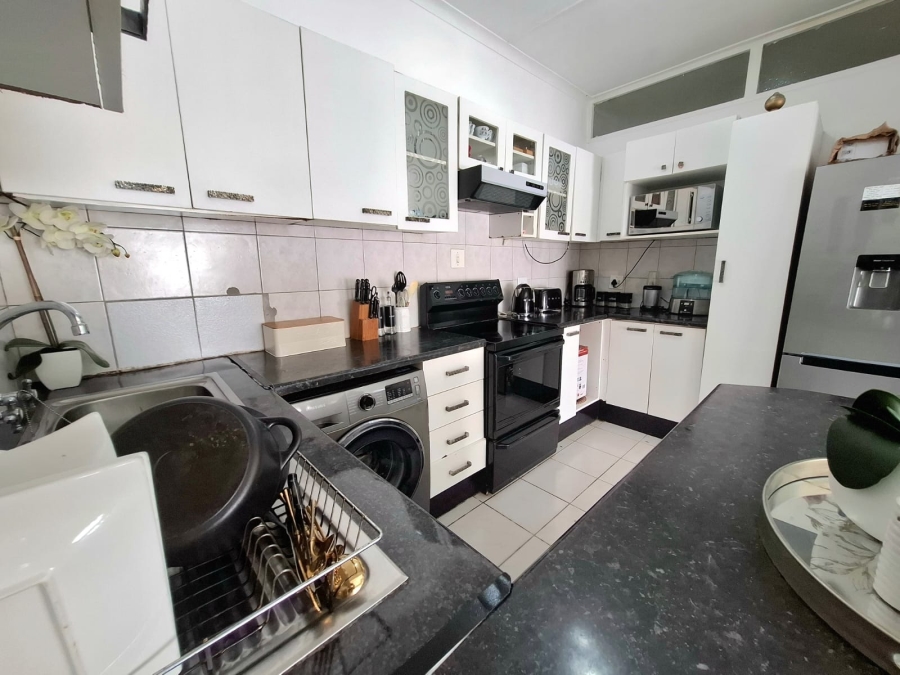 To Let 3 Bedroom Property for Rent in Dorchester Heights Eastern Cape